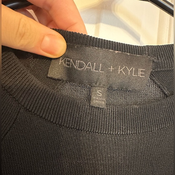 Kendall and Kylie Kardashian Chic little black dress | Small size - Picture 2 of 7